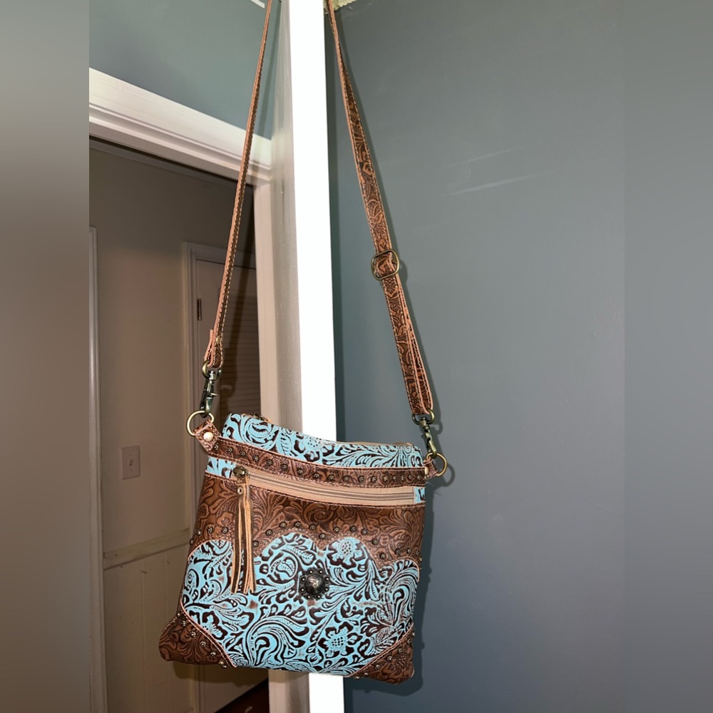 Myra purse